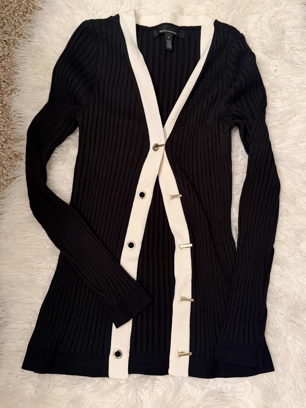 Stunning White House Black Market Cardigan